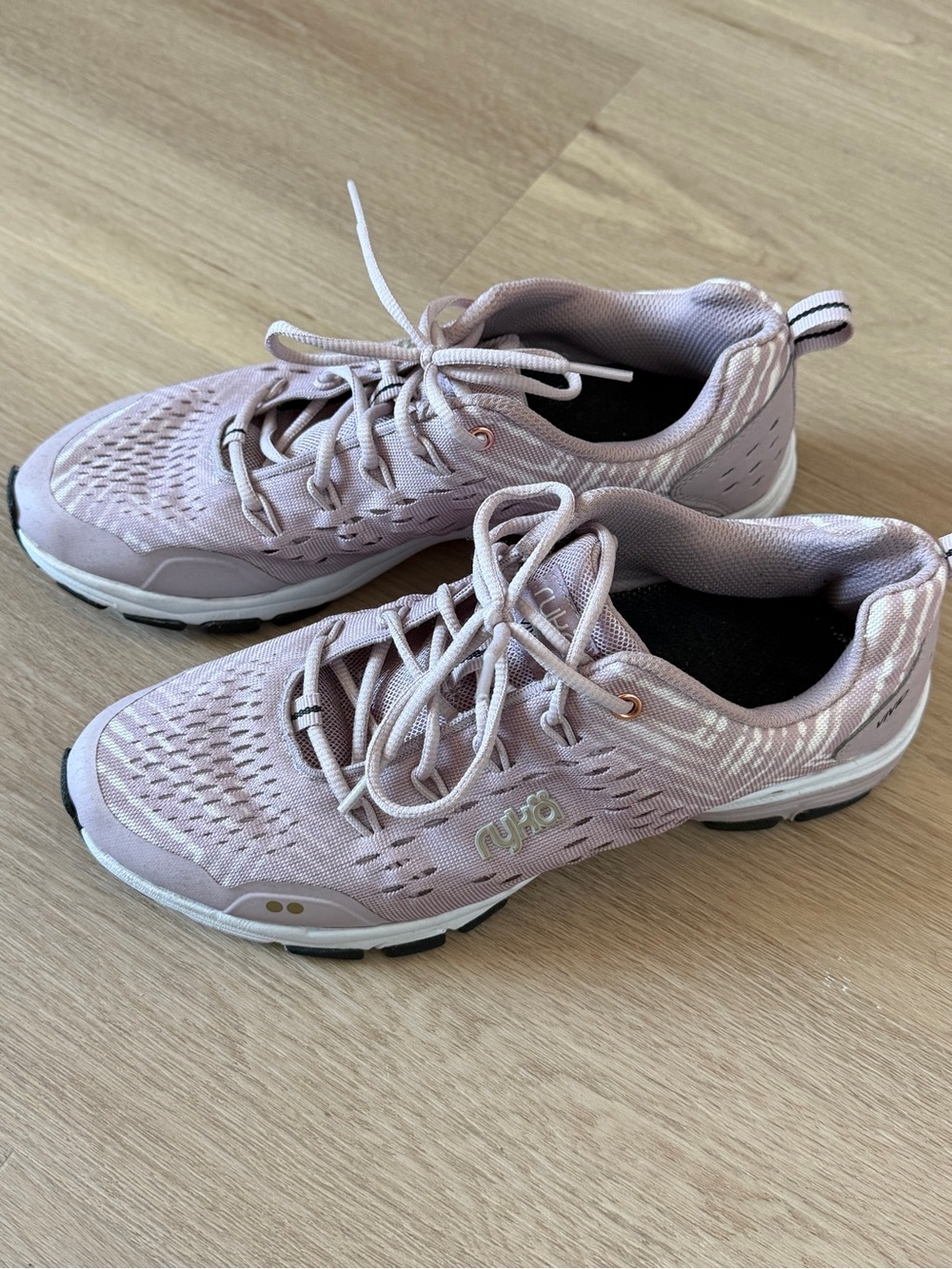 Ryka Women's Lace-Up Walking Shoes - Pale Pink Knit (9.5 M)